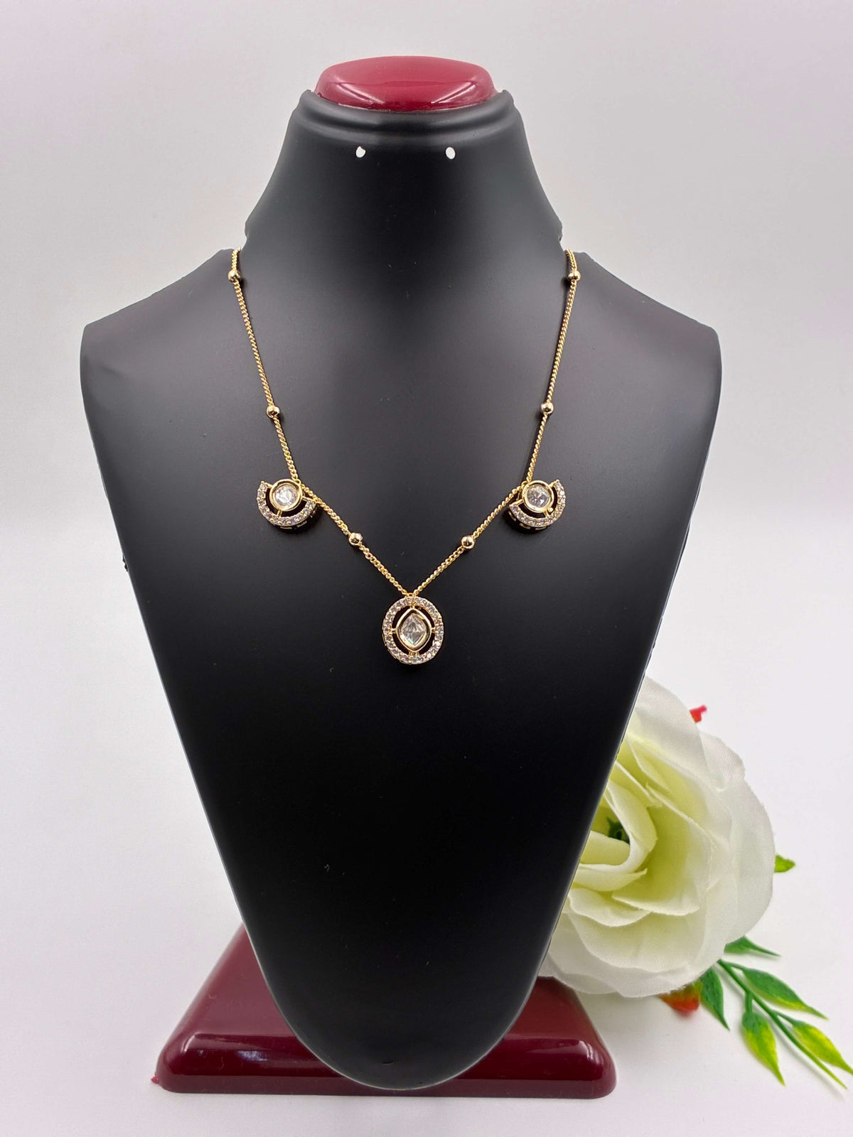 Kundan Delicate Designer Chain Pendant