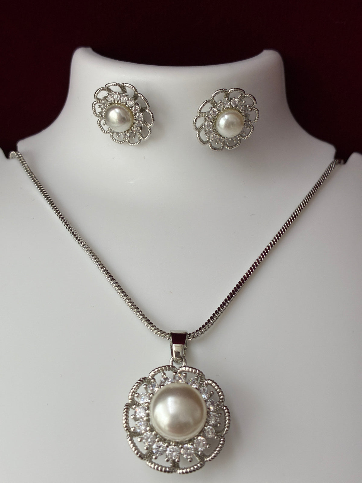 CZ Pearl Silver tone Blooming Pendant set