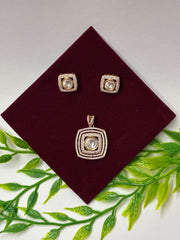 Kundan Square Pendant set