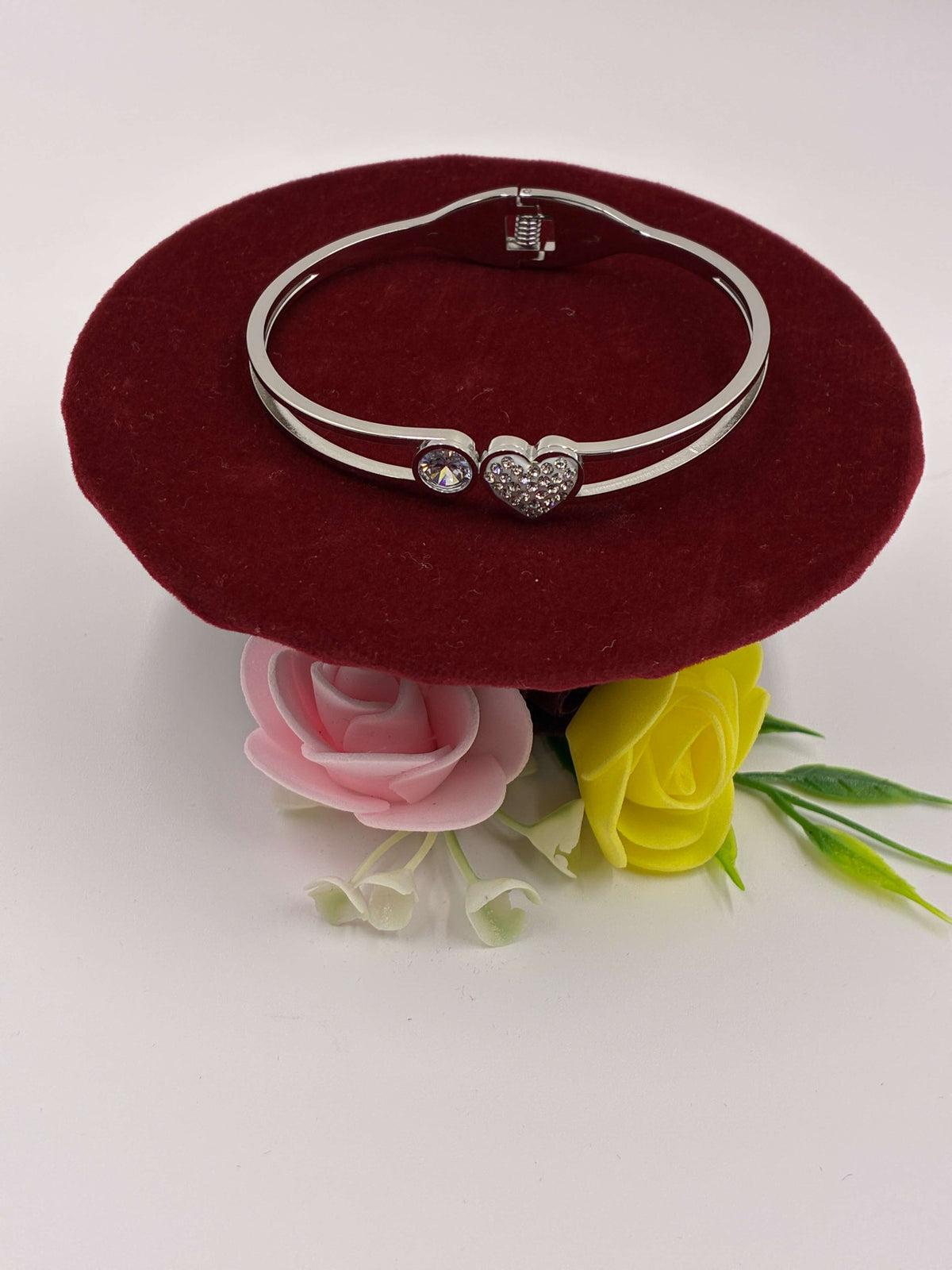 Western Openable Heart Kada