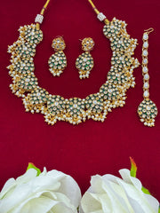 Antique Green Drop design pearl Necklace Set