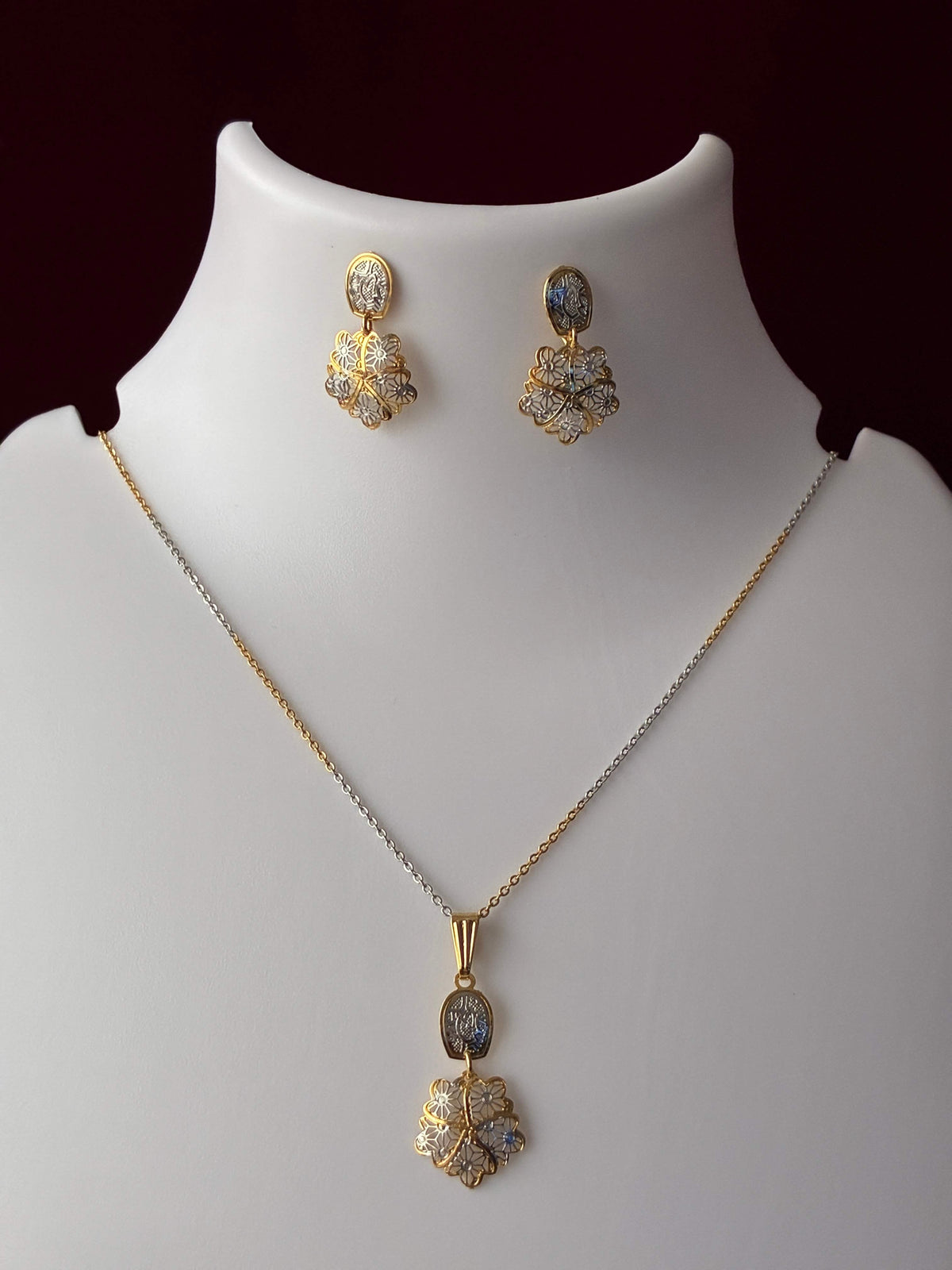 Delicate Pentagon CNC Pendant set