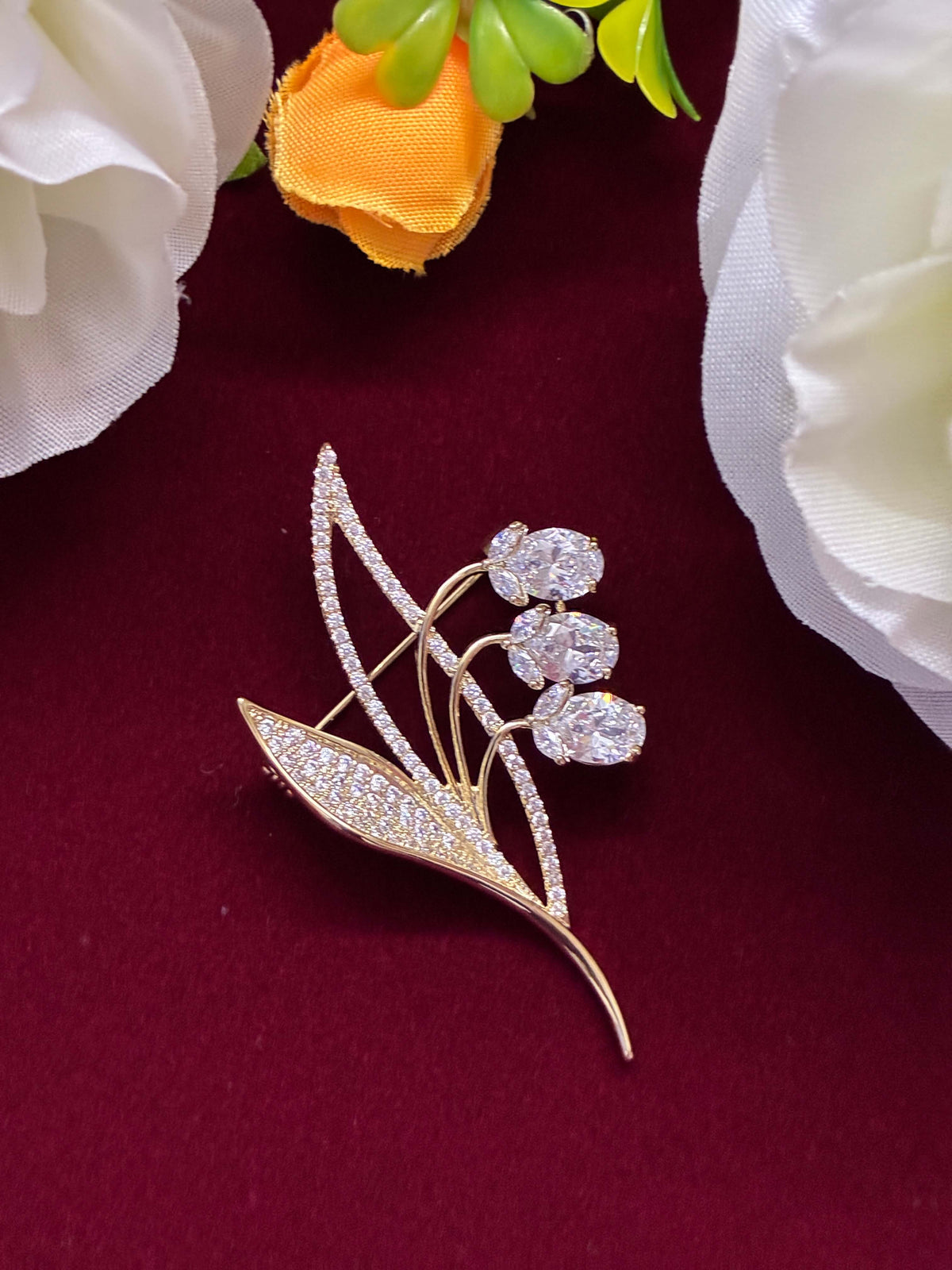 Touchstone Leaf Brooch