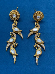 Antique Pretty Peacock Earring