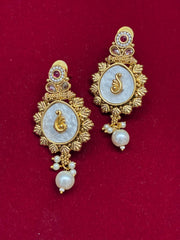 Antique Elegant Designer Earring