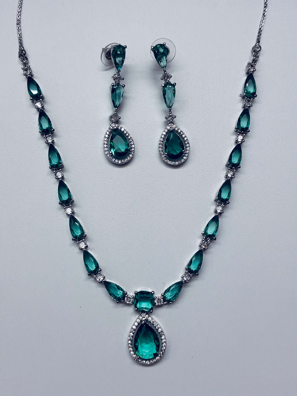 CZ Drop line Necklace Set