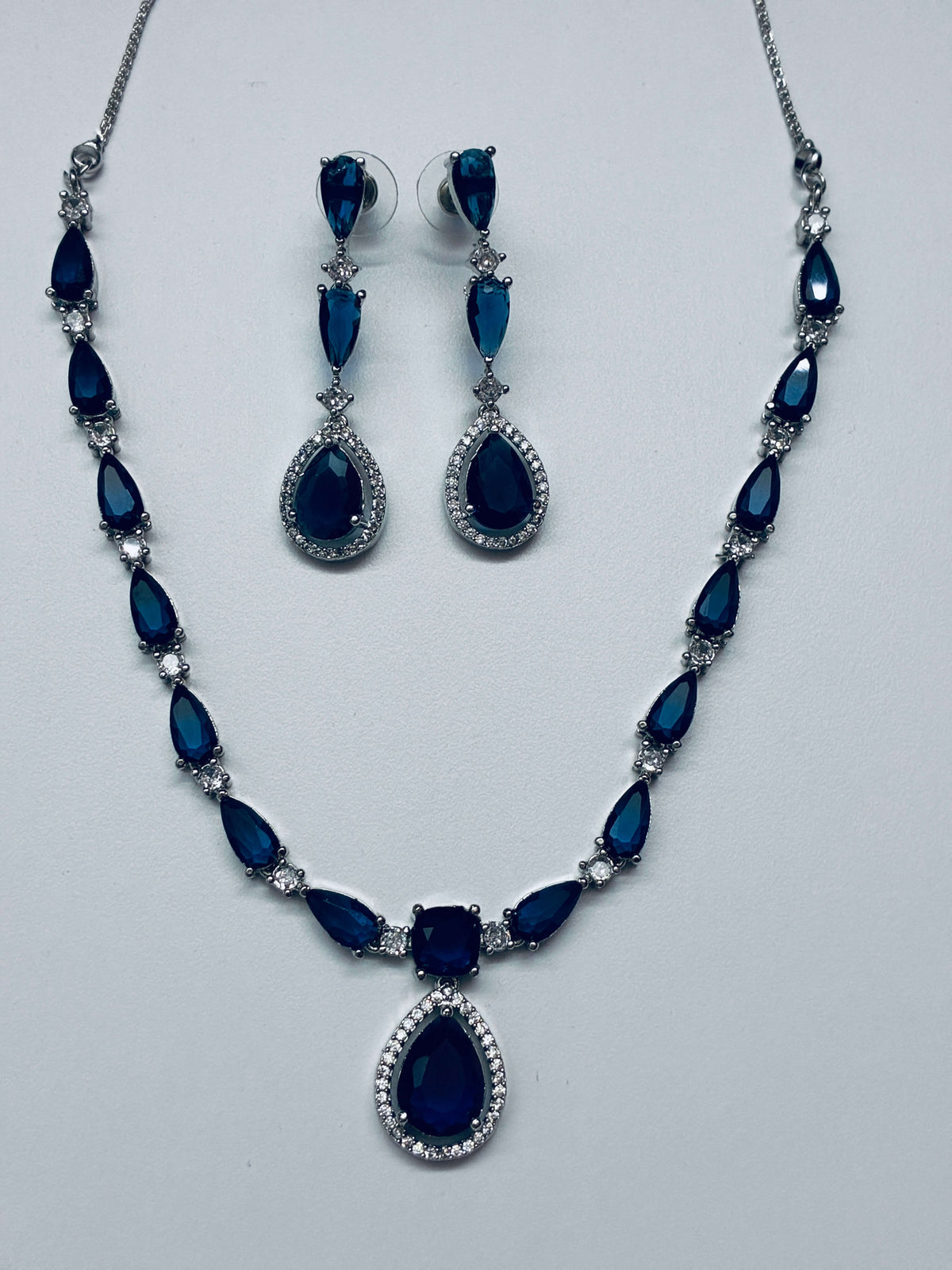 CZ Blue Water Drop line Necklace Set