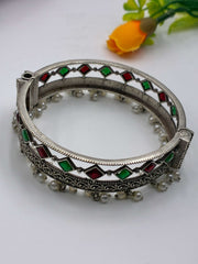 Oxidised Openable Splendid Designer Kada