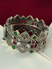 Oxidised Openable Fine Carving Kada