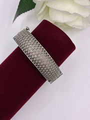 Oxidised Openable Bold Statement Kada